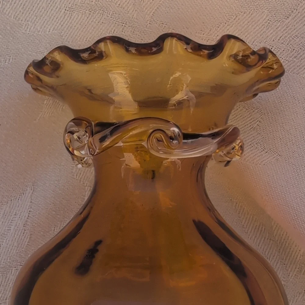 Vintage Pilgrim Glass Hand-Blown Amber Glass Bud Vase